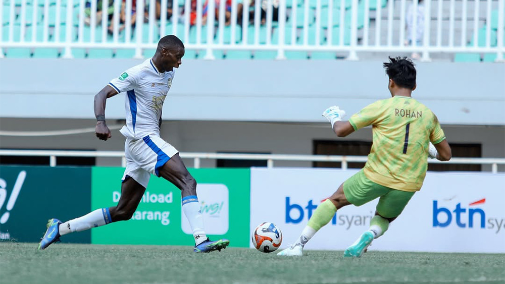 TIGA BOMBER TEMPUR DI PUNCAK! PEREBUTAN TOP SKOR PEGADAIAN CHAMPIONSHIP 2025/26 MEMANAS