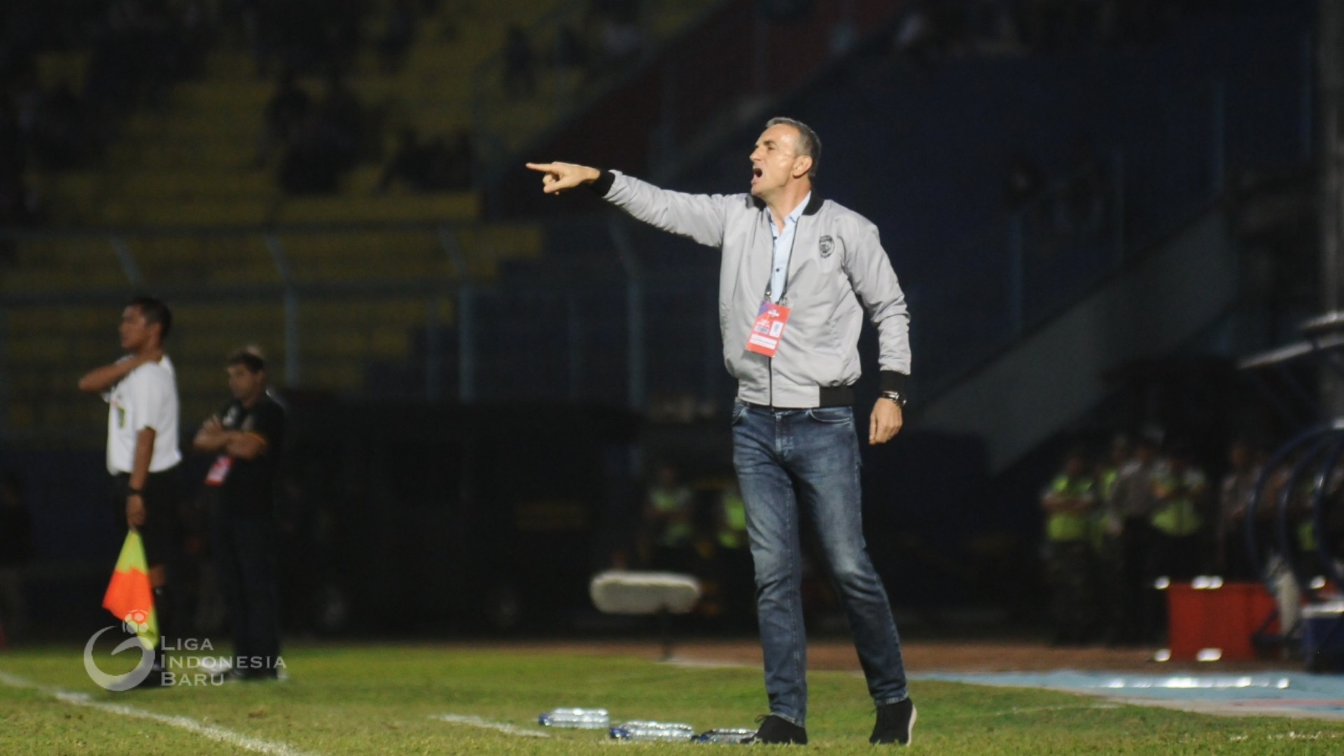 Arema FC Target Tiga Poin Di Markas Badak Lampung