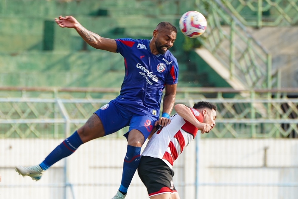 Dapat Tiga Poin Di Kandang Madura United, Joel Cornelli Sebut Arema FC Berproses