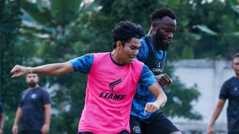 Dua Pemain Muda Arema FC U20 Dapat Kesempatan Berlatih Dengan Tim Senior