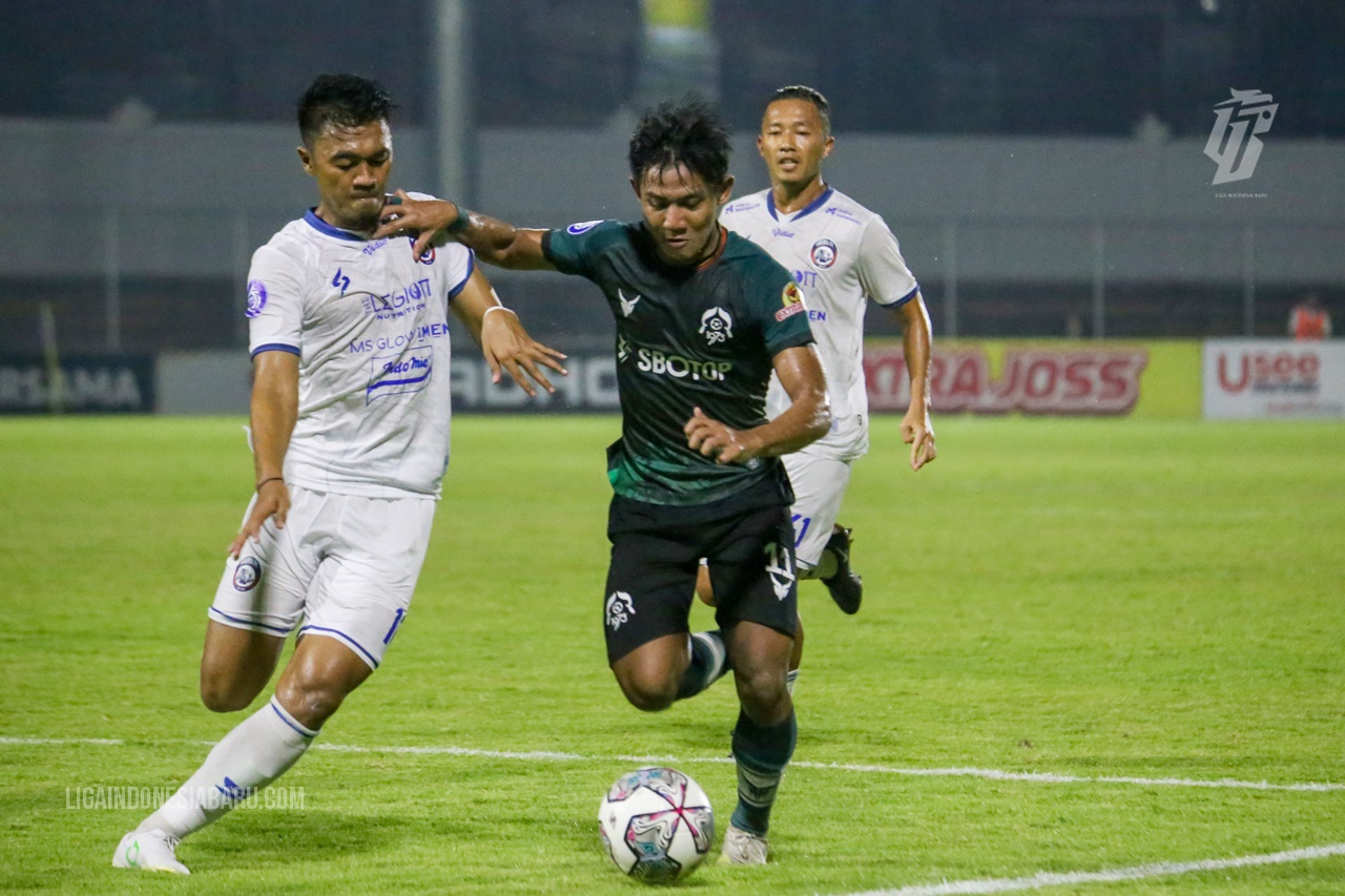 Firza Andhika Gabung Persija