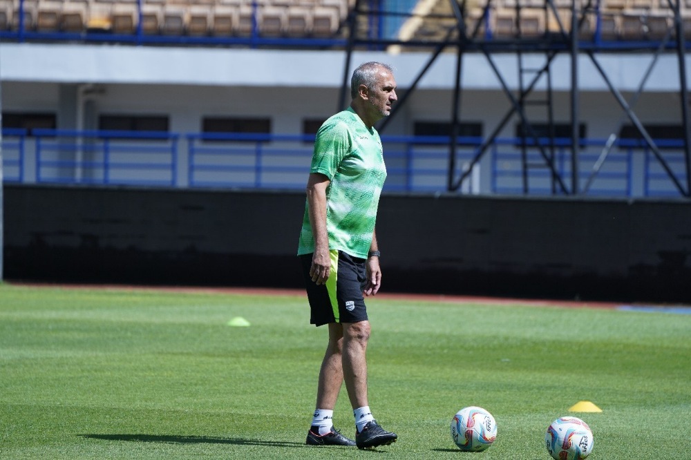 Ini Sosok Asisten Pelatih Baru Persib Goran Paulic