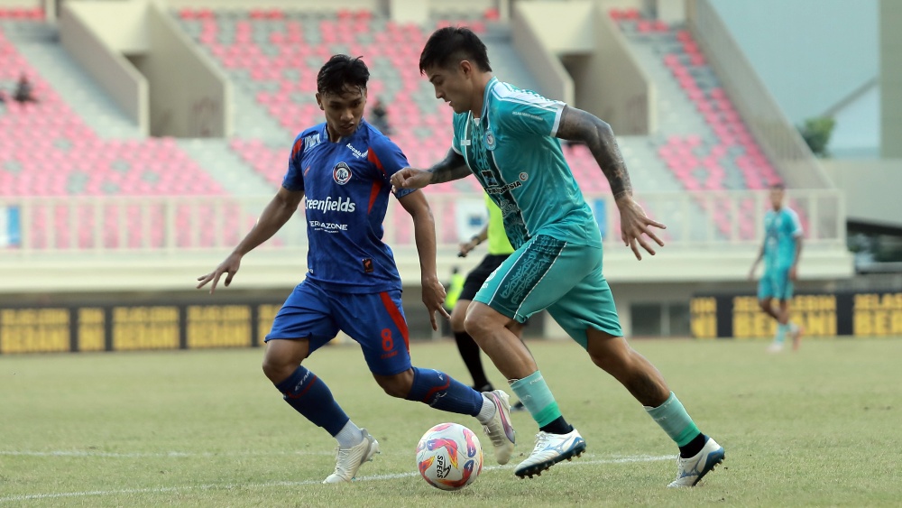 Konsisten Bersama Arema FC, Arkhan Fikri Jadi Pemain Muda Terbaik BRI Liga 1 Musim Ini 