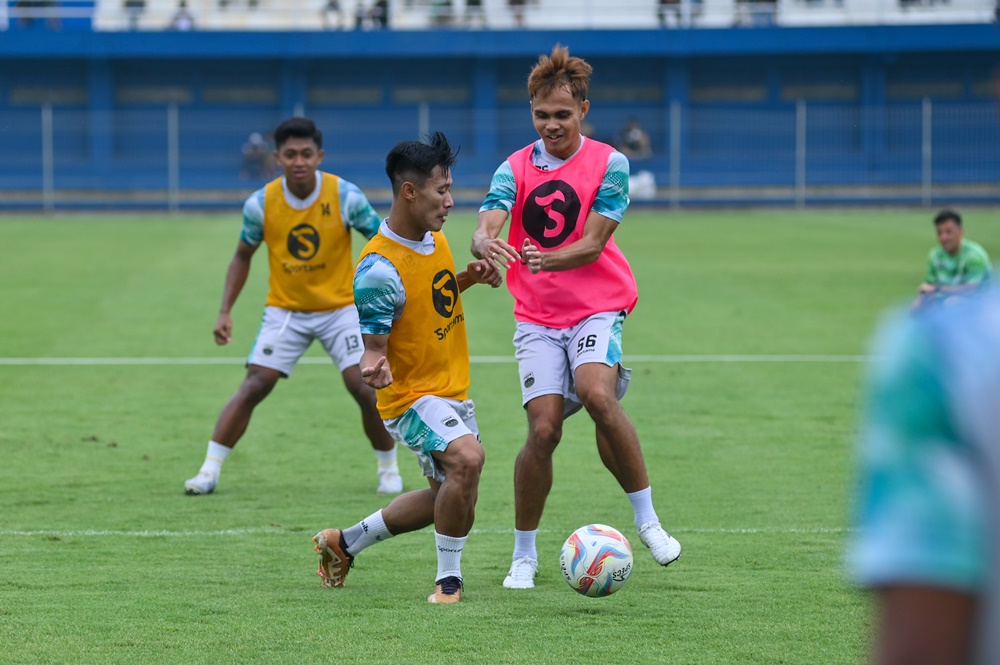 Miro Petric Asisten Pelatih Persib Terkesan Ketahanan Fisik Pemain Indonesia