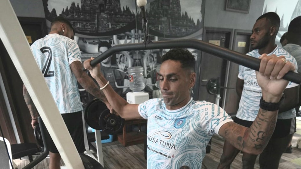 PSBS Biak Hadapi Tantangan Kebugaran Pemain di Tengah Jadwal Padat dan Cuaca Ekstrem