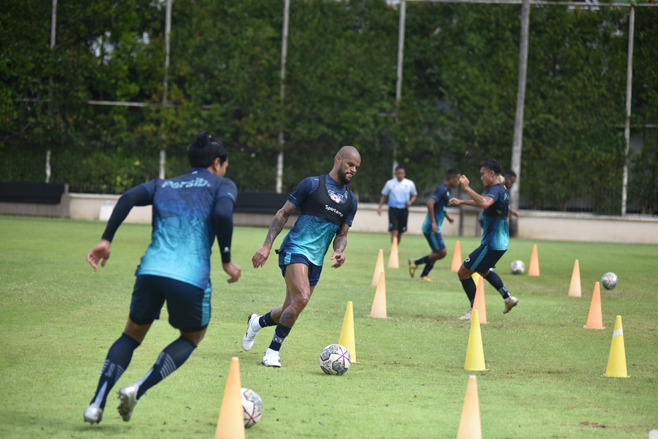 Pekerjaan Rumah Persib Menatap Laga Vs Persita