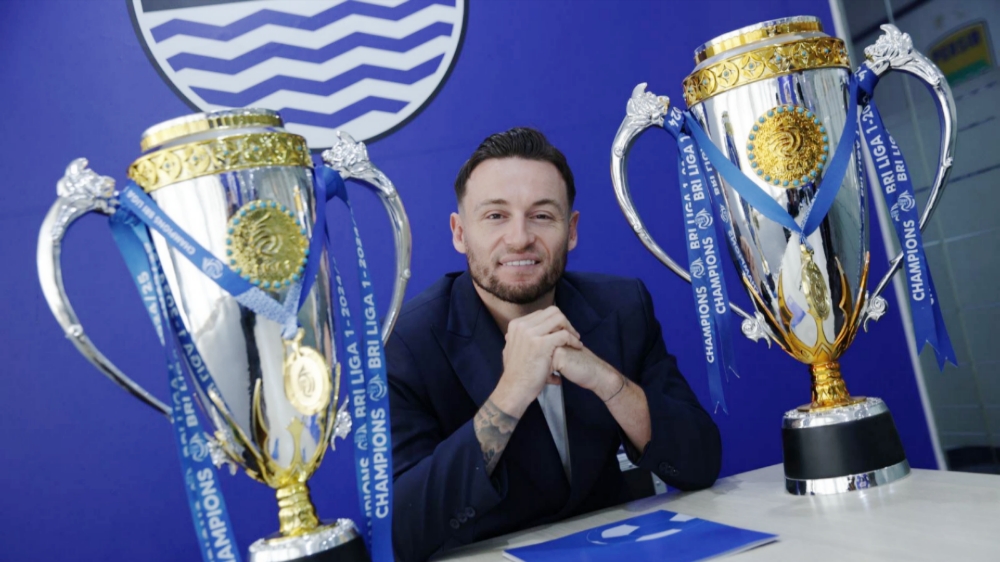 Perjuangan Marc Klok Bersama Persib Berlanjut Hingga 2027