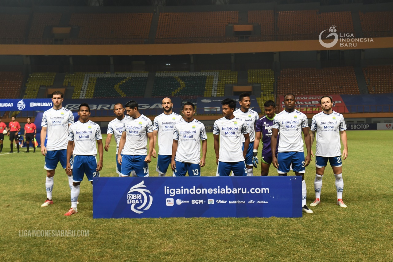 Persib Akan Turunkan Starting Line-Up Berbeda Lawan PSM