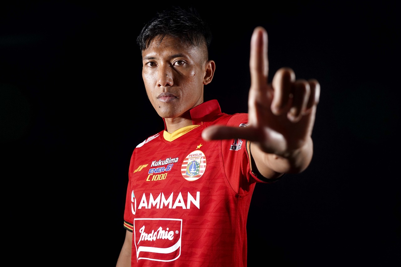 Persija Datangkan Ahmad Bustomi