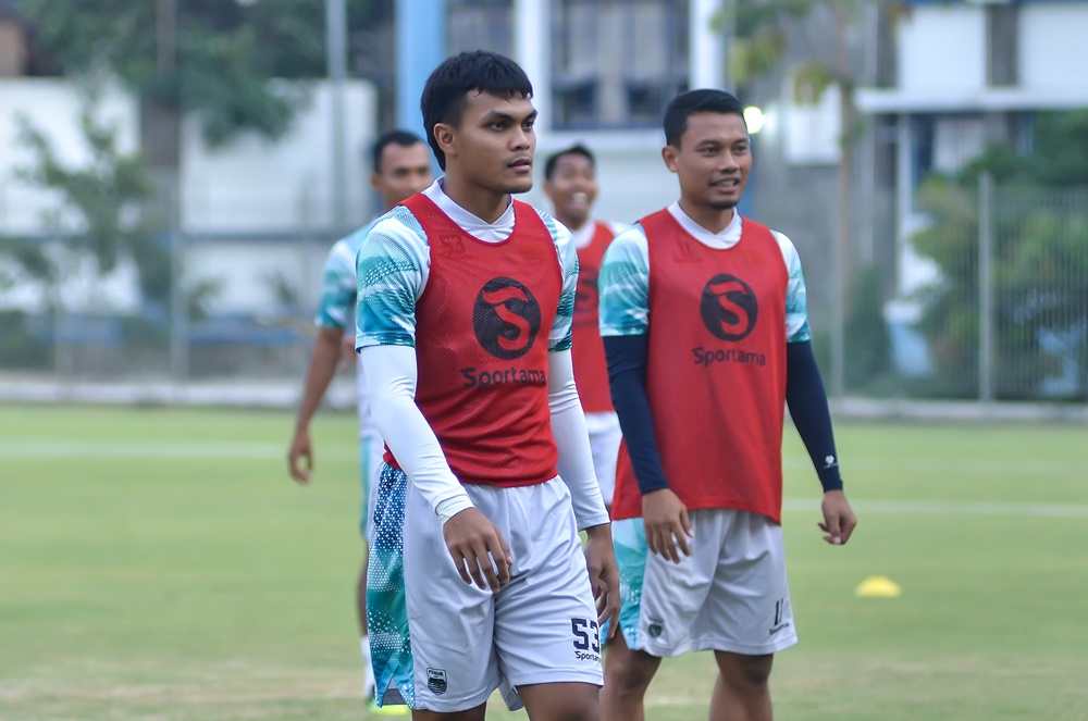 Proses Pemulihan Cedera Rachmat Irianto Berlanjut