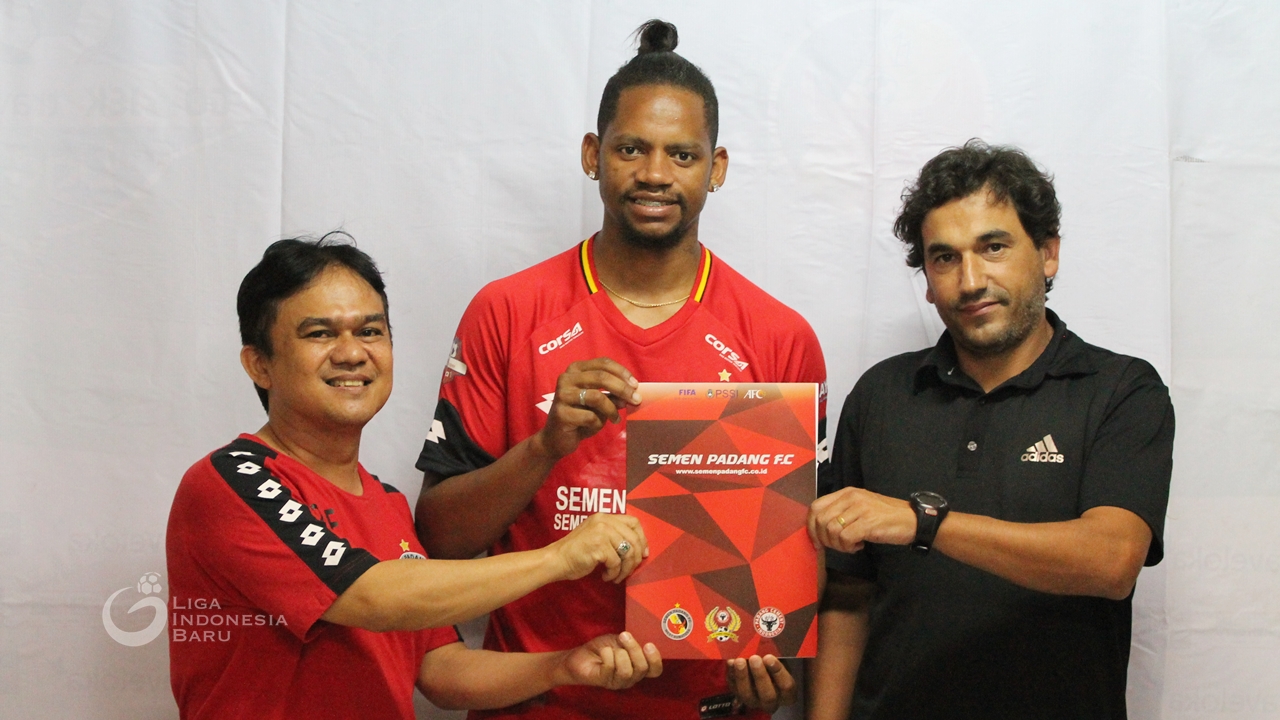Detik Terakhir Penutupan Transfer, Semen Padang FC Resmikan Empat Pemain Sekaligus