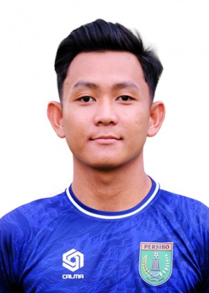 Foto SHEVANTON, BELAKANG PERSIBO Bojonegoro dengan nomor punggung 6