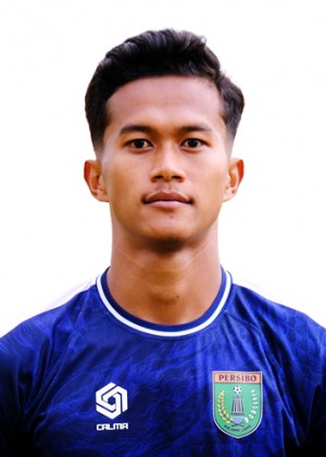 Foto TIRTA BAYU, DEPAN PERSIBO Bojonegoro dengan nomor punggung 77