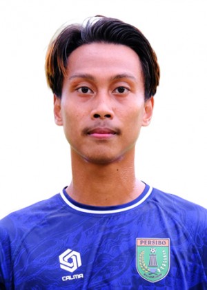 Foto GILANG, TENGAH PERSIBO Bojonegoro dengan nomor punggung 19