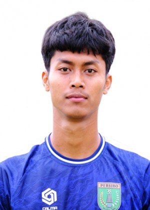 Foto BAGUS, TENGAH PERSIBO Bojonegoro dengan nomor punggung 15