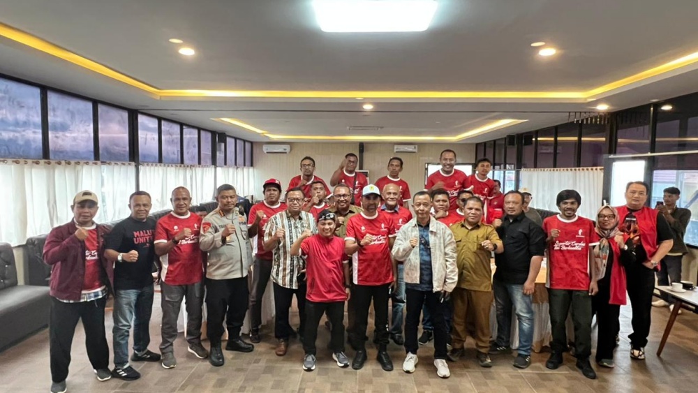 Edukasi Suporter Dan Kunjungan Ke Gelora Kie Raha